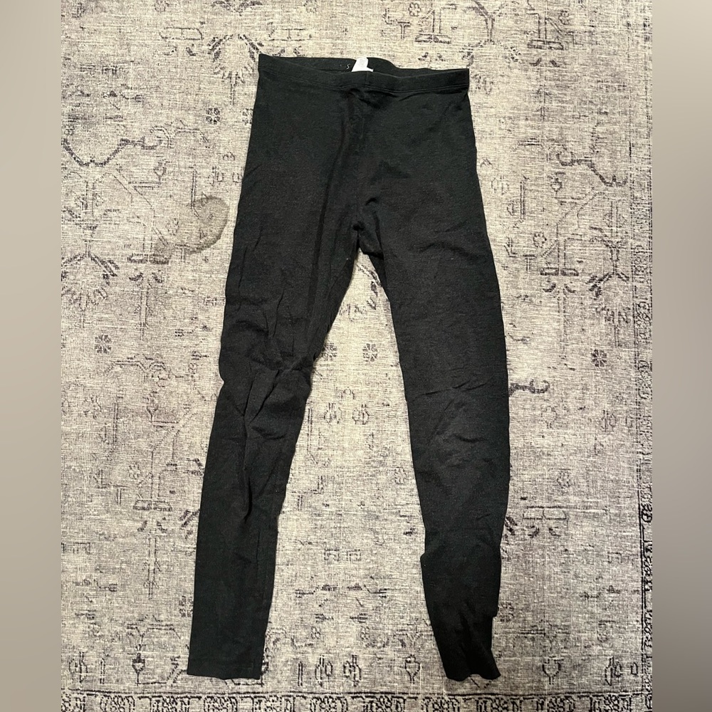 gray yoga pants